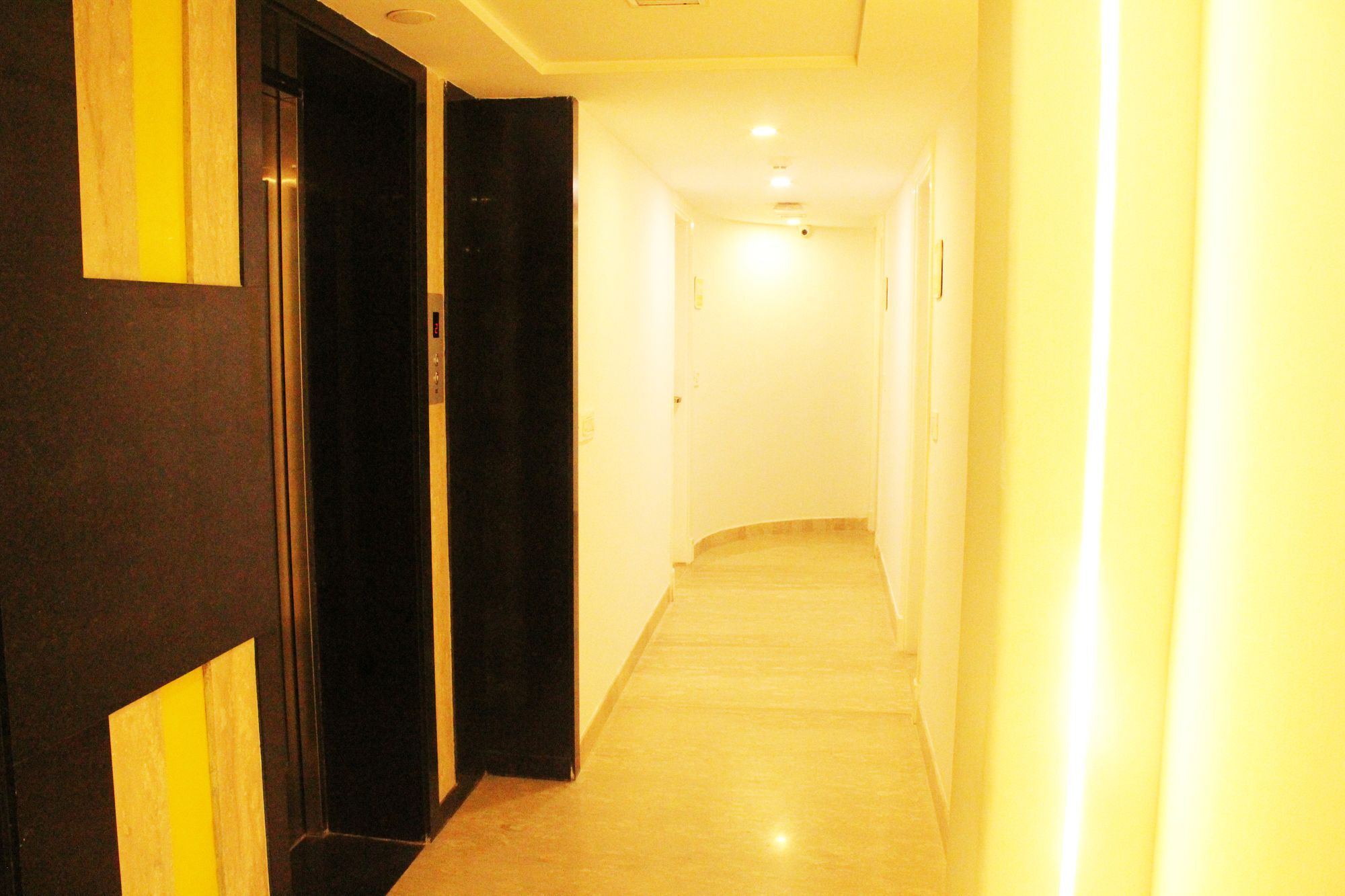 Hotel City Empire New Delhi Railway Station Екстер'єр фото